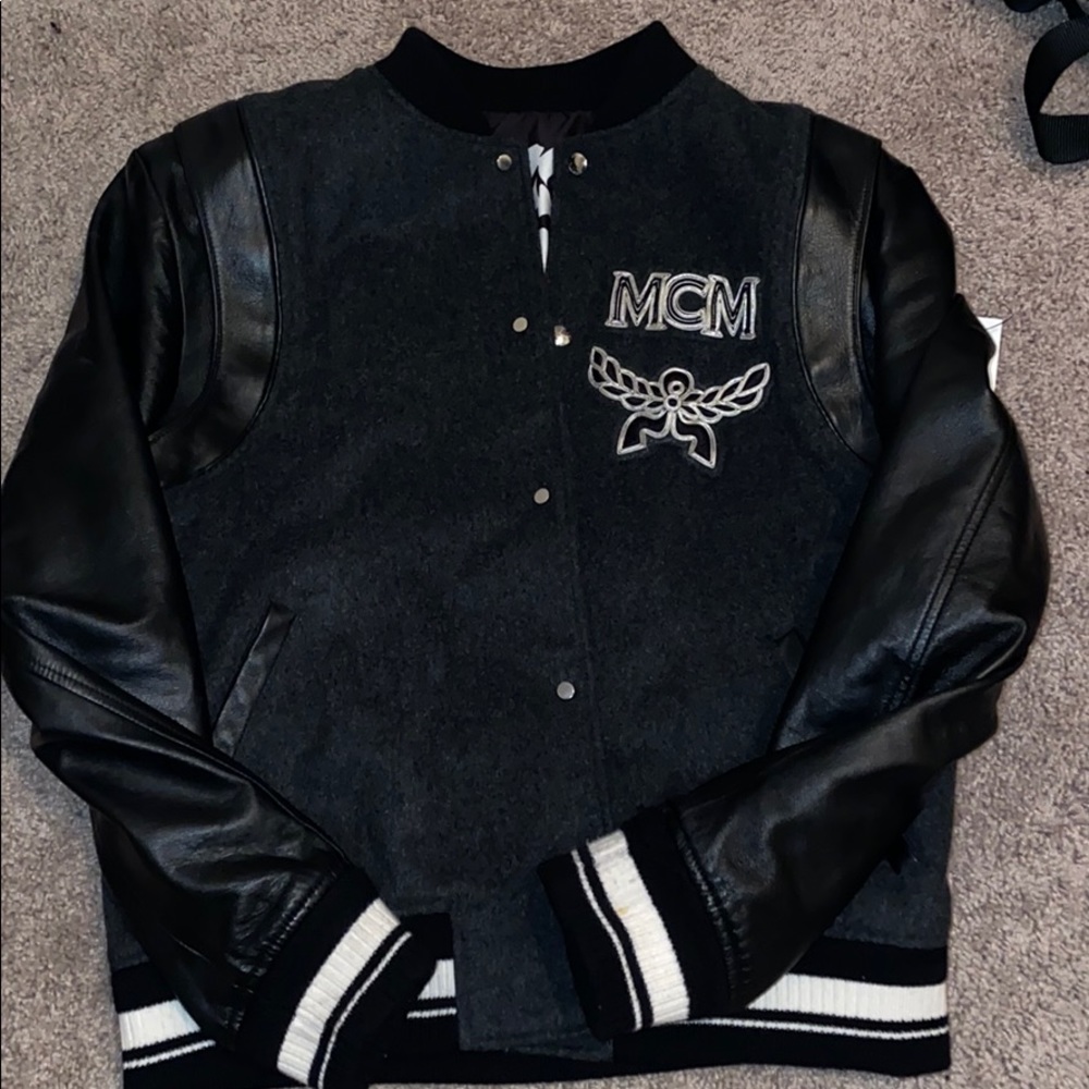 ***THE LISTING ON MY PROFILE DID NOT SELL** 

MCM bomber stadium coat